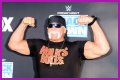 Bodybuilding Legend Lou Ferrigno’s Bicep Looks Like a Stick Next to Hulk Hogan’s
24-Inch Python in a Rare Photo
